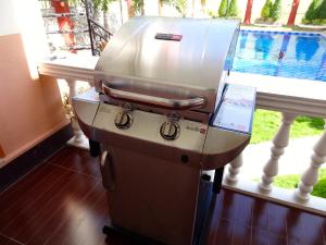 The Executive Villa Inn & Suites,Davao City>>Davao,4 star