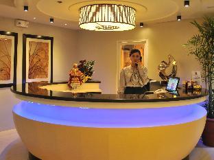 queen margarette hotel downtown