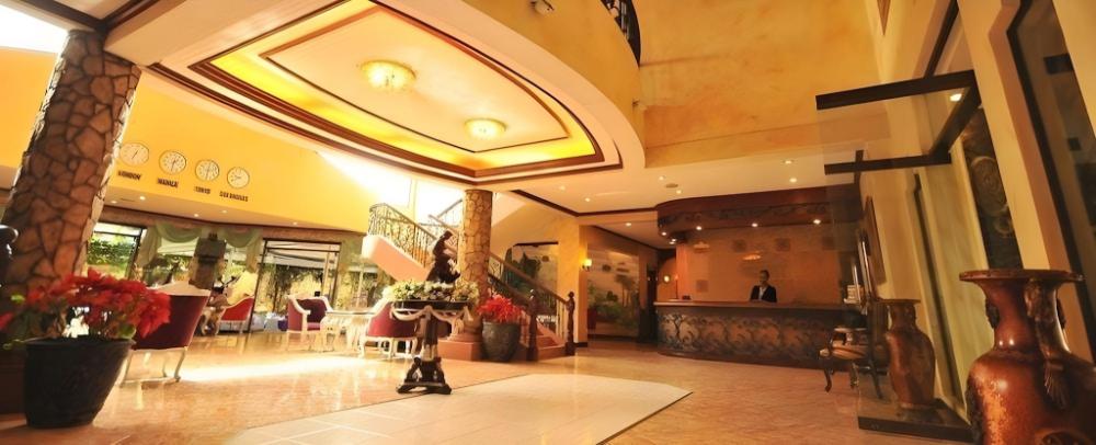 queen margarette hotel downtown