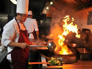 queen margarette hotel downtown