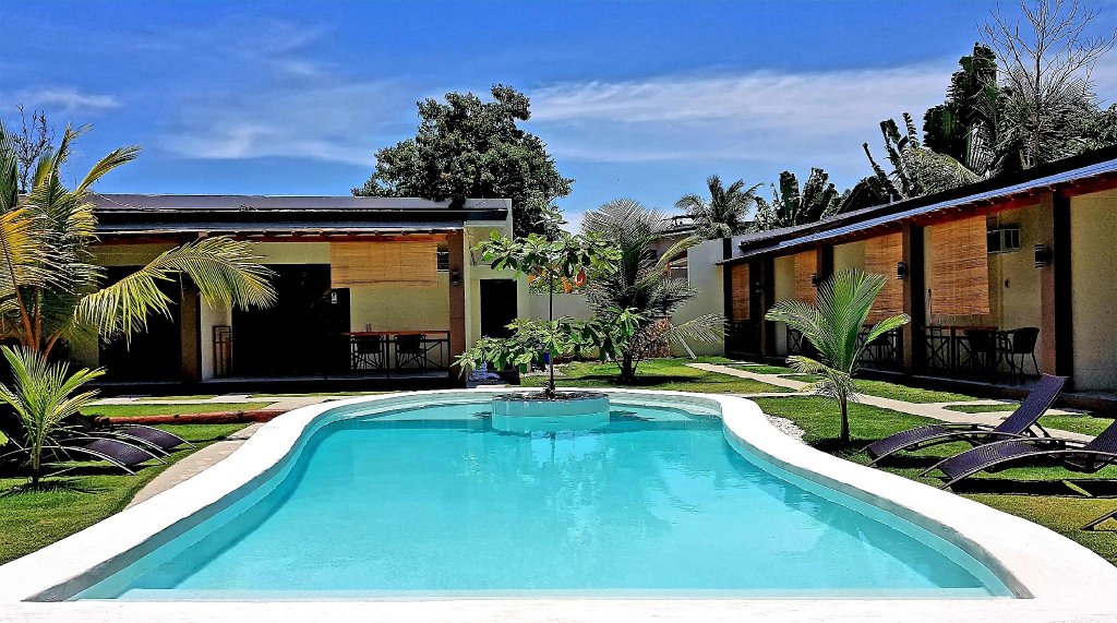 Positano Alona Beach Panglao,Danao Beach>>Bohol,3 star