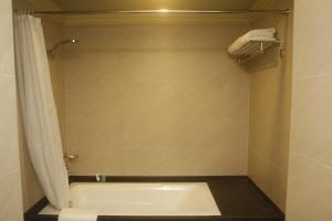 herald suites polaris