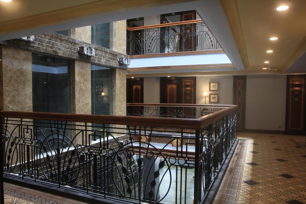 herald suites polaris