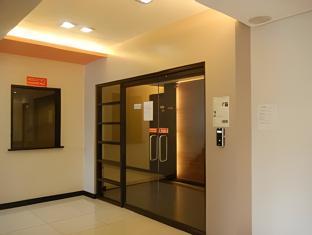 the studio 87 residences