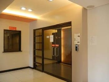 the studio 87 residences