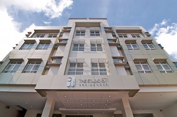 the studio 87 residences