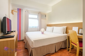 myspace hotel at bgc