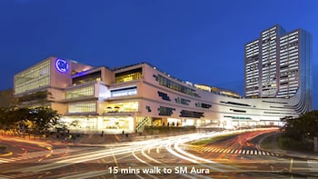 myspace hotel at bgc