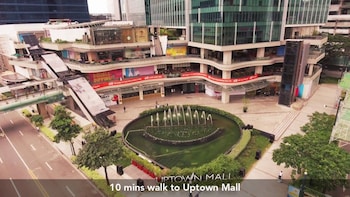 myspace hotel at bgc