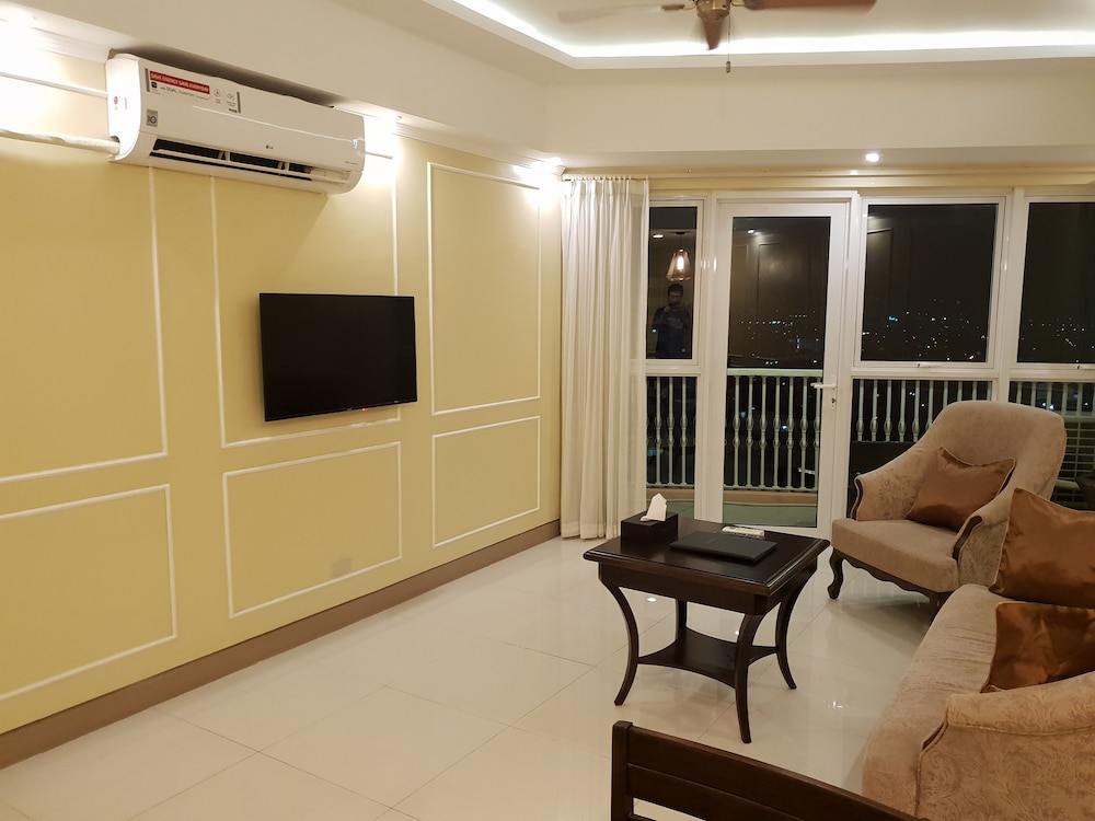 luxe in venice the venice residences