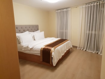 luxe in venice the venice residences