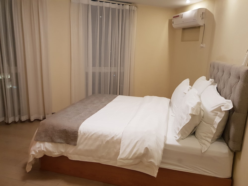 luxe in venice the venice residences