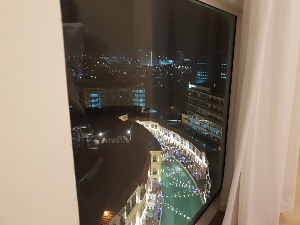 luxe in venice the venice residences