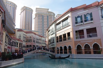 luxe in venice the venice residences