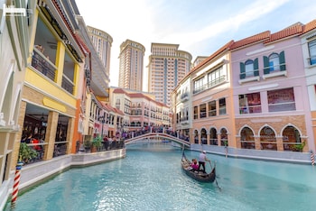 luxe in venice the venice residences