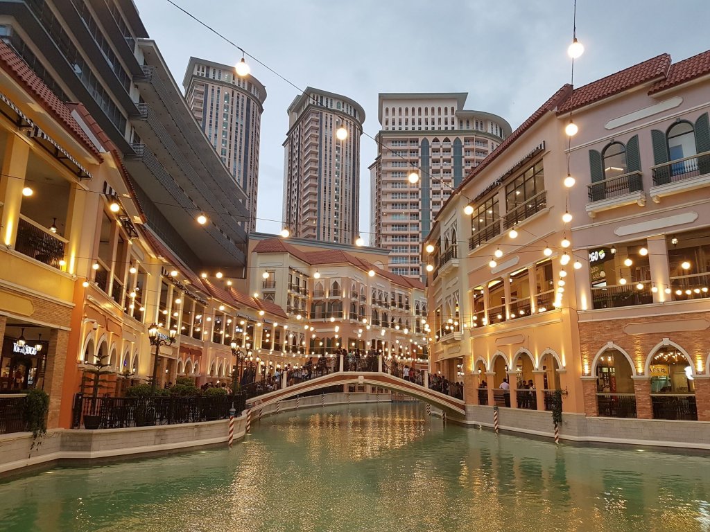 Luxe In Venice - The Venice Residences,Near Venice Grand Canal Mall,3 star