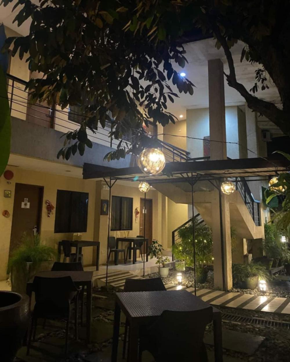 11th street bed and breakfast