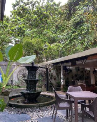 11th street bed and breakfast