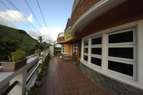 batanes seaside lodge and restaurant