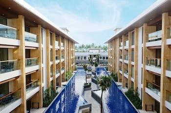 henann crystal sands resort