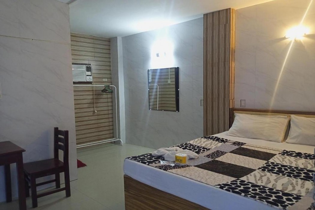 casa del camba hotel and restaurant near hundred islands