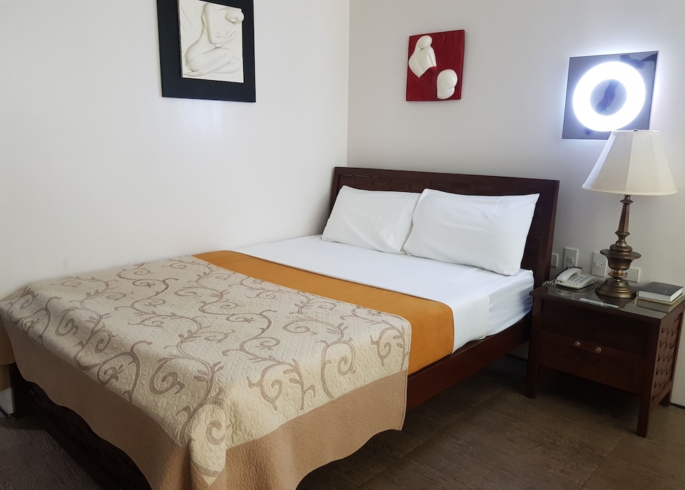 gap plaza hotel