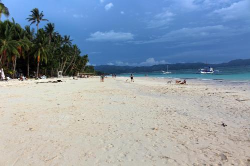blue coral resort boracay