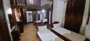 escoltas homey lodge