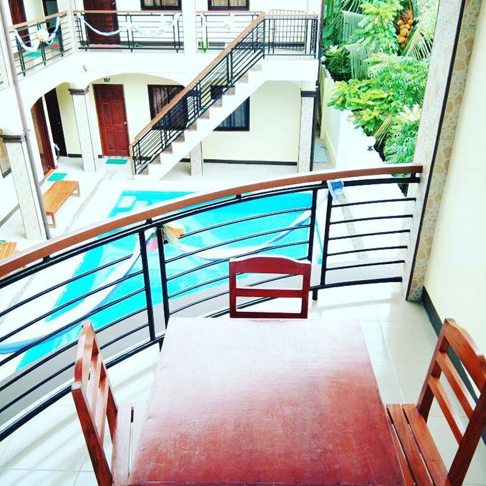 mariners pension house