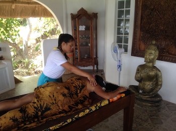 iris island eco resort