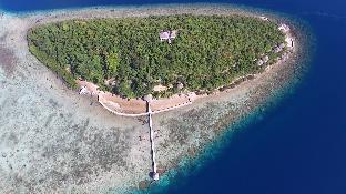 iris island eco resort