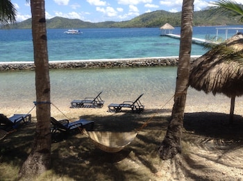 iris island eco resort