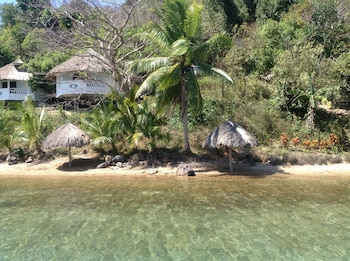 iris island eco resort