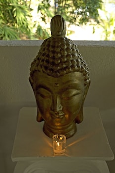 iris island eco resort