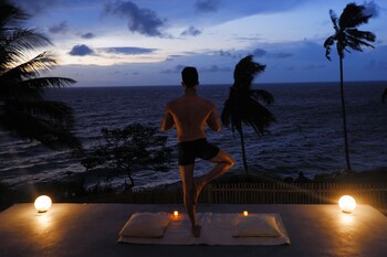 Bintana Sa Paraiso,Mambajao>>Camiguin,4 star