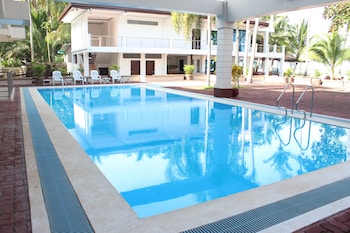 costa palawan resort