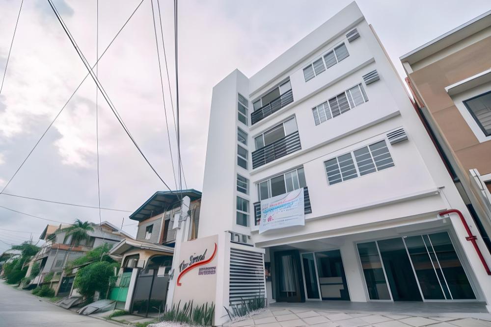 the strand suites and dormitel