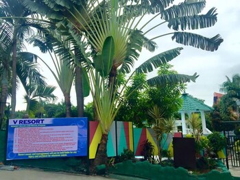 V Resort Dasma,Cavite>>Calabarzon,3 star