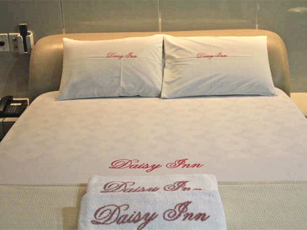 daisy drive inn