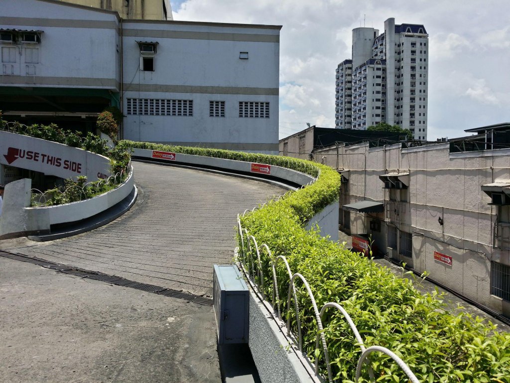 Daisy Drive Inn,Pasig>>Manila,2 star