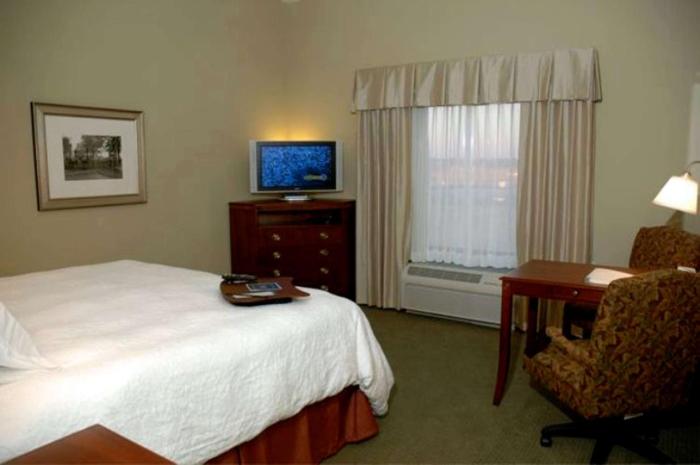 hampton inn calera