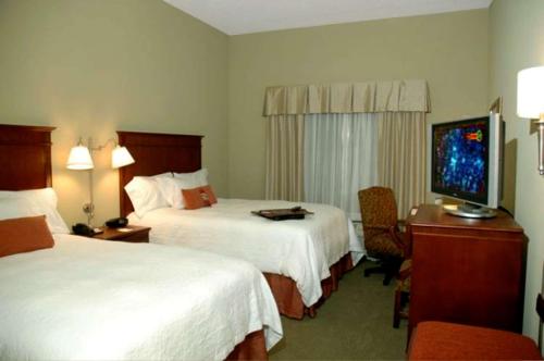 hampton inn calera