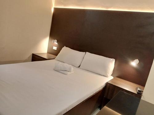 Anton's Inn Hotel,Bataan>>Balanga,3 star