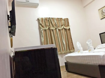 meaco royal hotel lipa