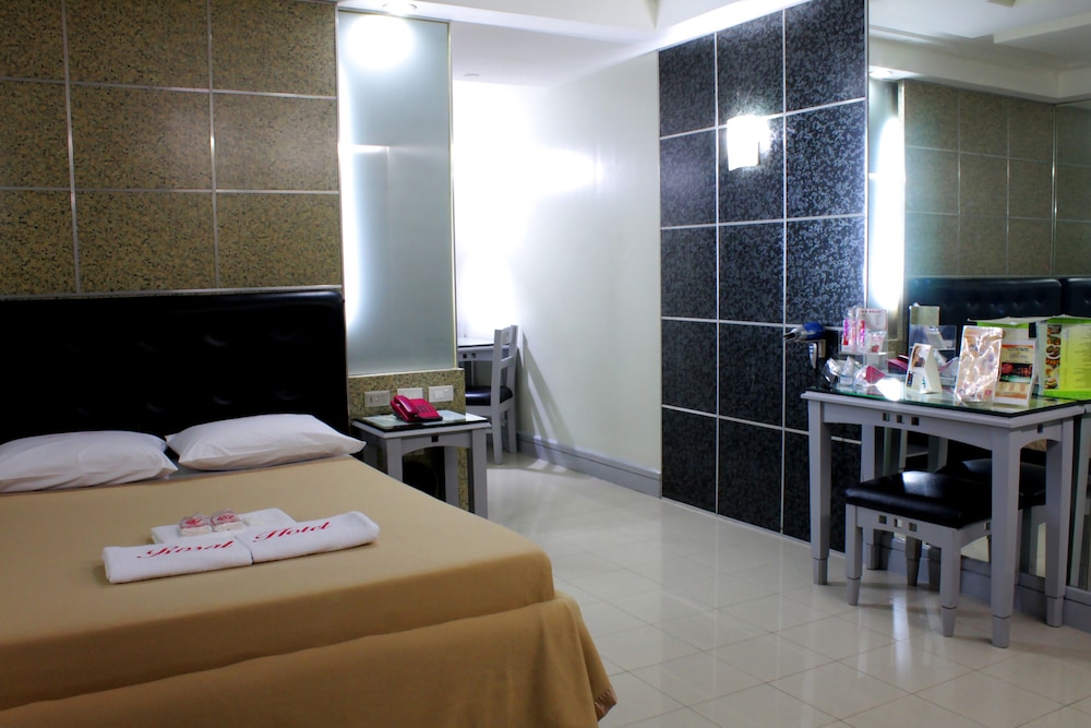 jardin de rosal hotel