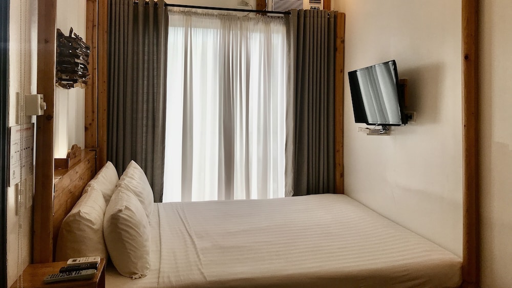 containers by eco hotels