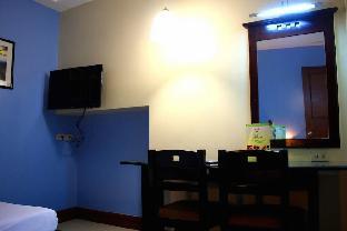 vista apartelle and restaurant