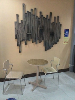 vista apartelle and restaurant