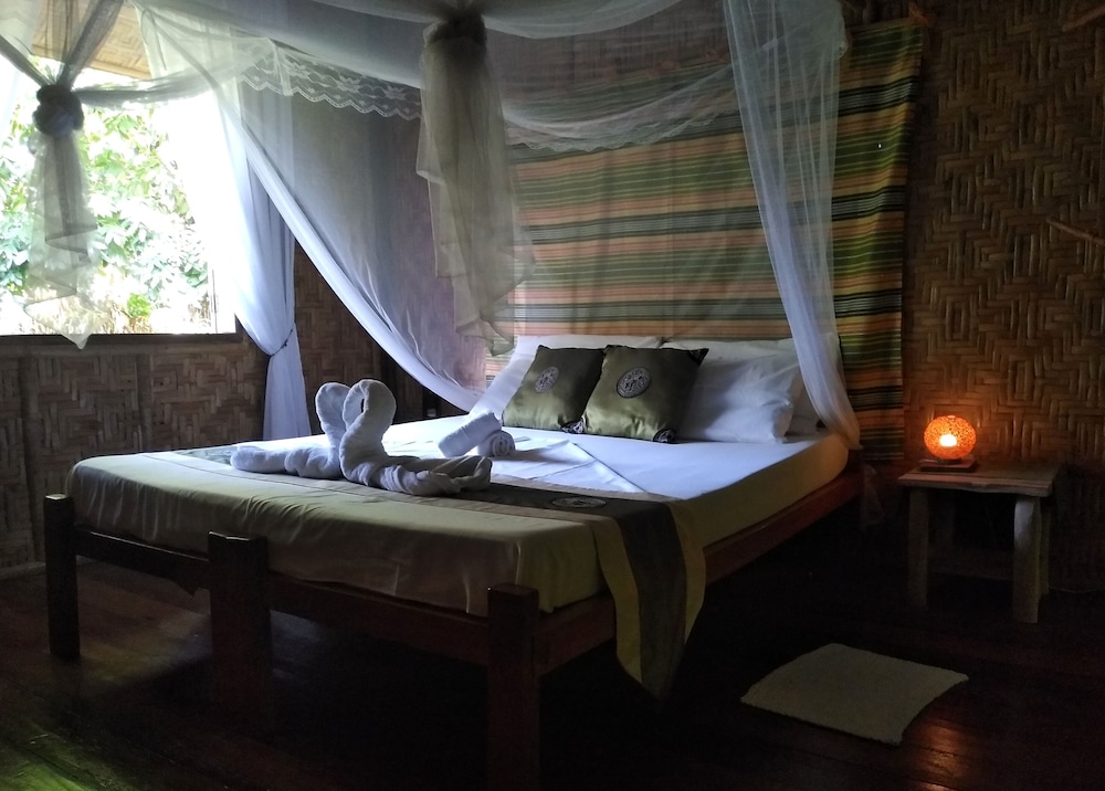 nypa style resort camiguin