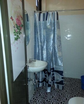 v hauschild transient house b